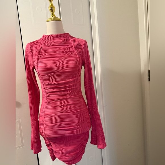 NWOT Pretty Little Thing Hot Pink Body Icon Dress S - Picture 7 of 7